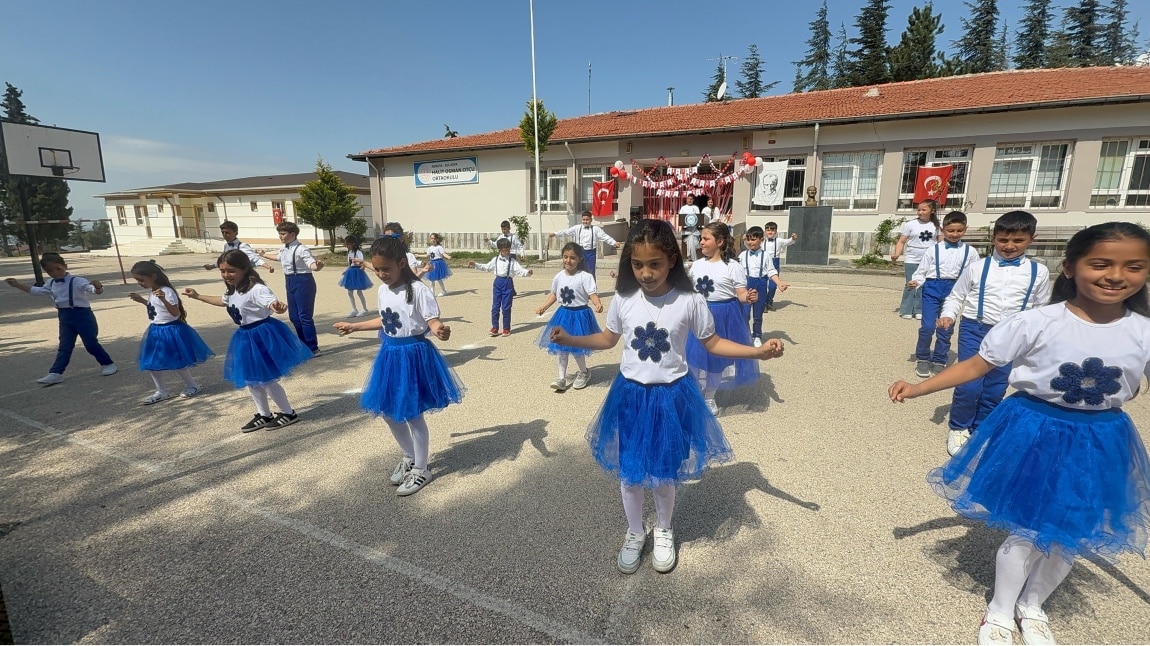 23 Nisan Ulusal Egemenlik ve Çocuk Bayramı